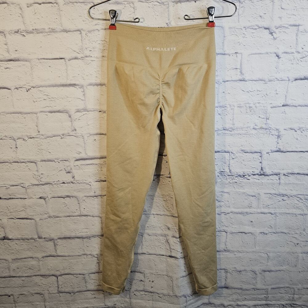 Alphalete Leggings Womens Medium Beige Seamless Ankle Yoga Gym Pants - Picture 3 of 6